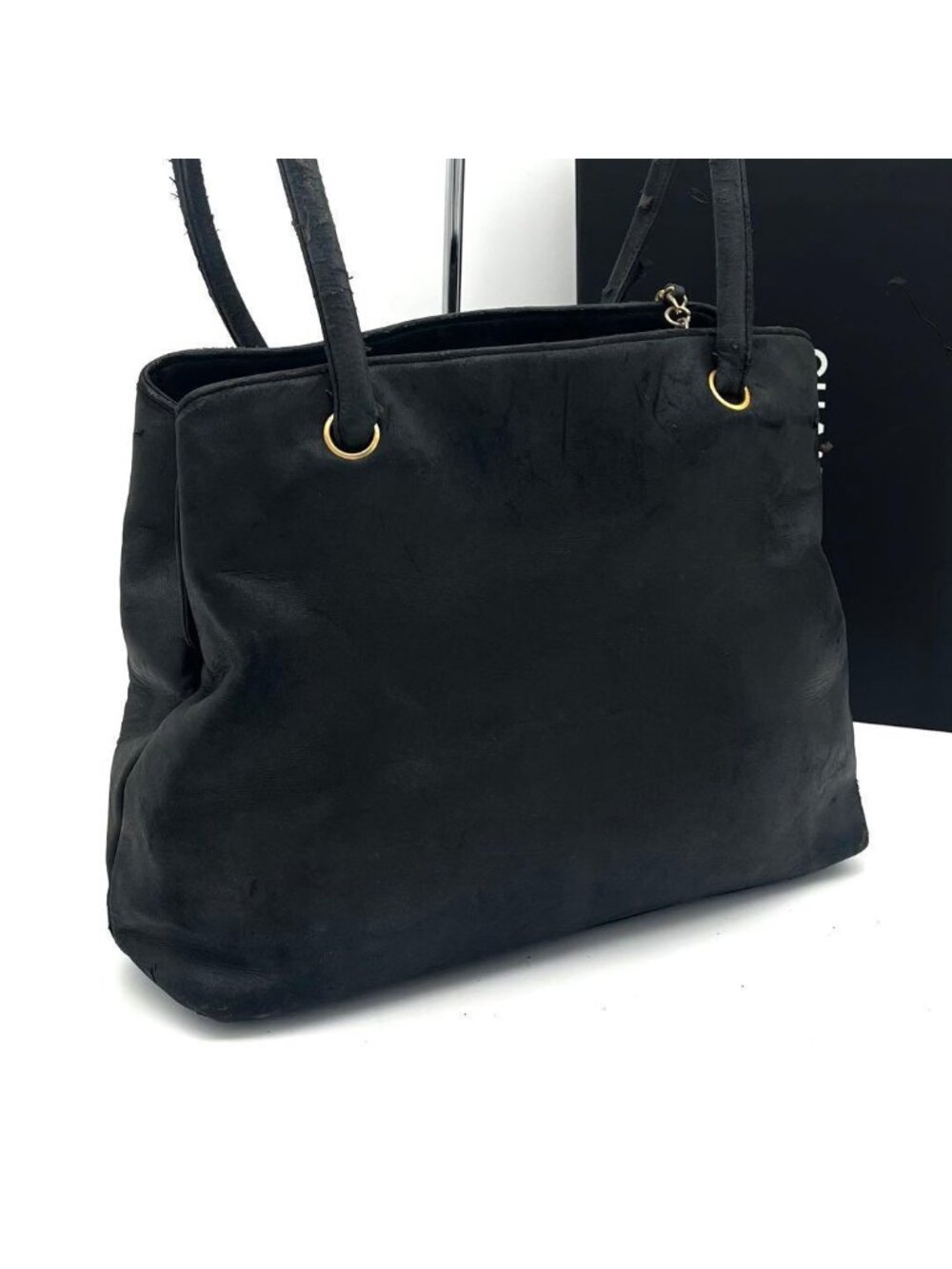 Chanel Lambskin CC Logo Tote Black Jumbo - Picture 2 of 9